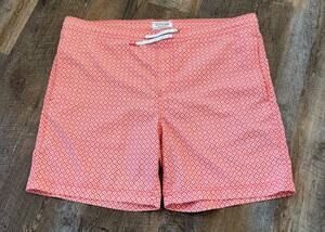 Elysian Coral Geometric Swim Trunks Medium